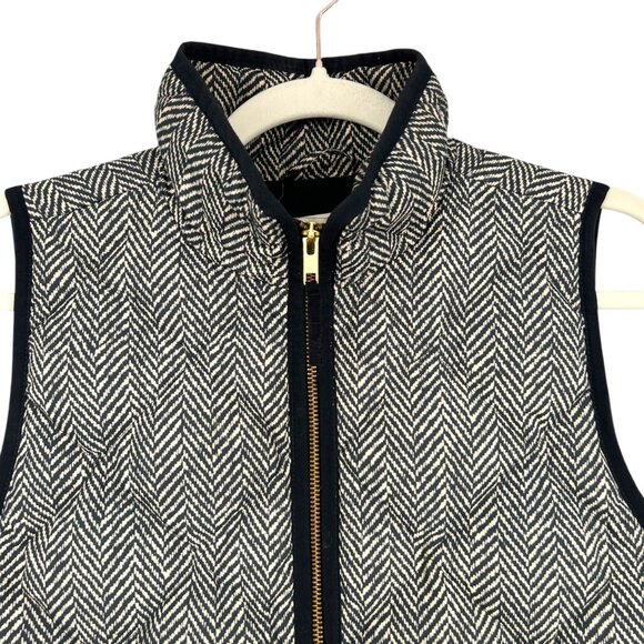 J. Crew Herringbone Quilted Vest Black Ivory Size Small - Picture 2 of 10